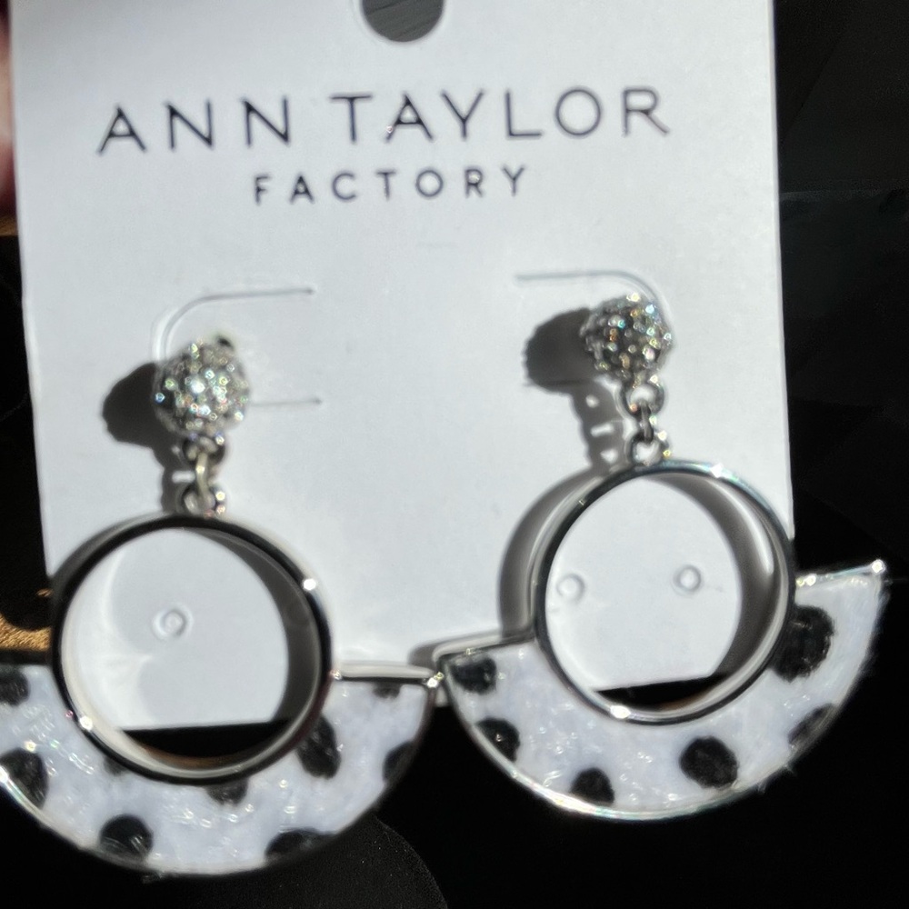 Ann Taylor Factory Black and White Earrings